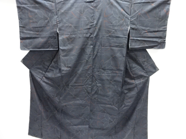 大特価品　未使用品　葉模様織り出し本場泥大島紬着物(5マルキ)